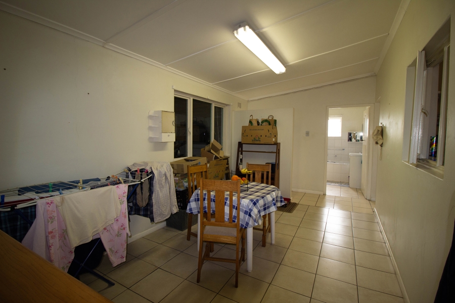 4 Bedroom Property for Sale in Gansbaai Central Western Cape